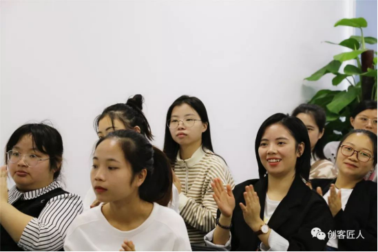 11.27（創(chuàng)客匠人）高標(biāo)準(zhǔn)，嚴(yán)要求，深鉆研 創(chuàng)客匠人第六期服務(wù)精英訓(xùn)練營432.png